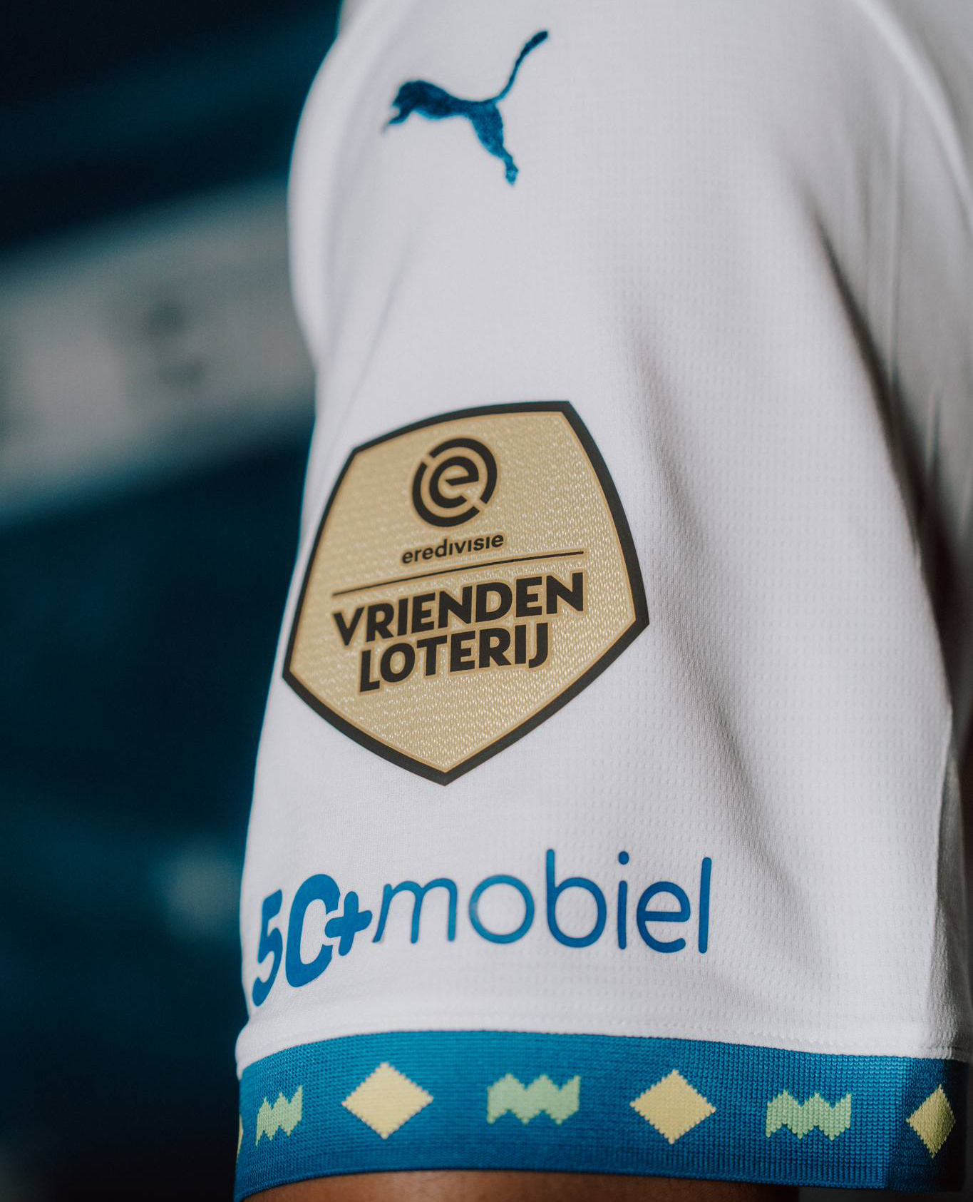 PSV derde tenue 2024-25