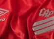 Rood-zwart thuisshirt Athletico Paranaense 2025-2026 met zilveren details