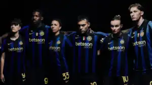 Inter Milan thuisshirt 2026/27: klassieke strepen met Milaanse elegantie