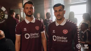 Hearts Thuisshirt 2026/27: Polokraag Terug voor een Historisch Champions League Seizoen