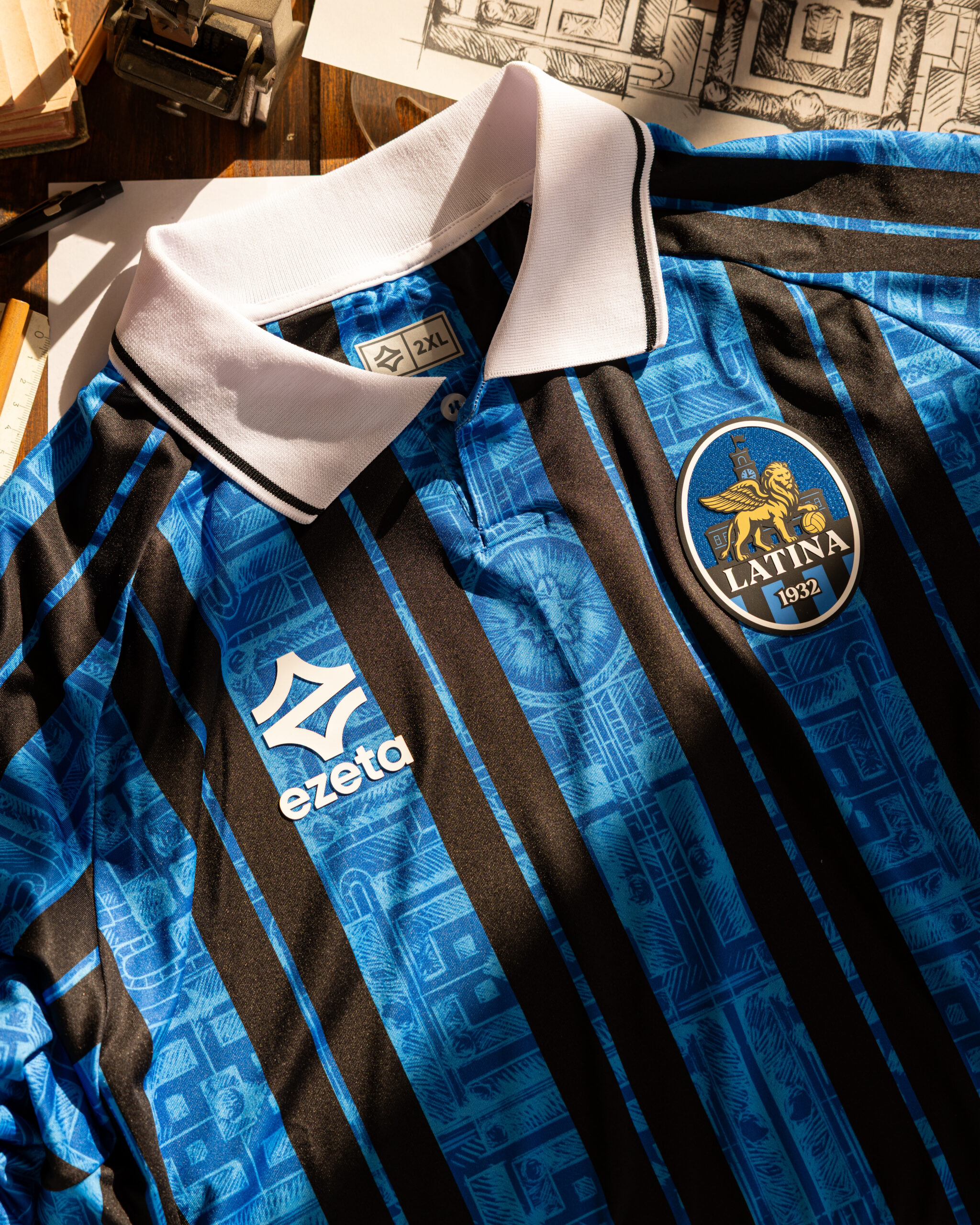 Latina Calcio thuisshirt 2026-2027