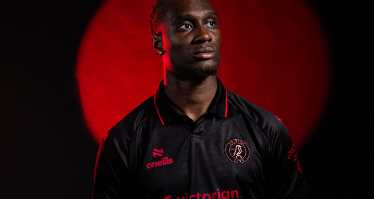 Bristol City derde shirt 2026-2027