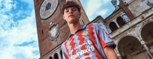 Acerbis vernieuwt Cremonese thuisshirt 2026-2027