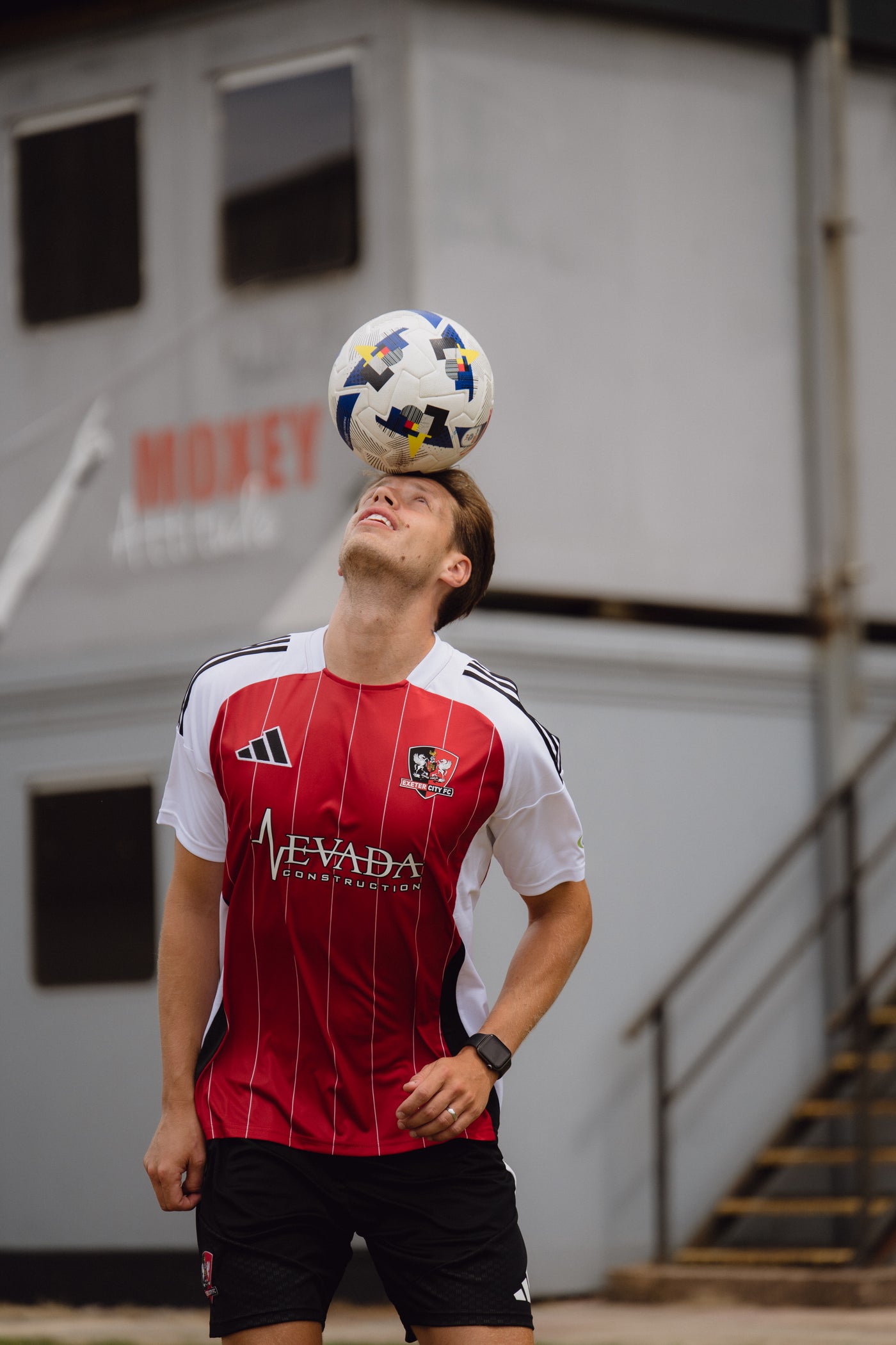 Exeter City thuisshirt 2026-2027
