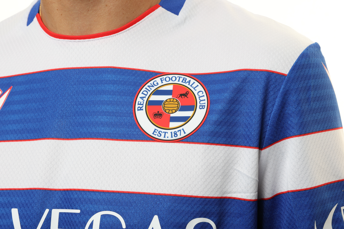 Reading thuisshirt 2026-2027