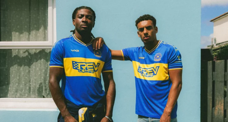 Torquay United uitshirt 2026-2027