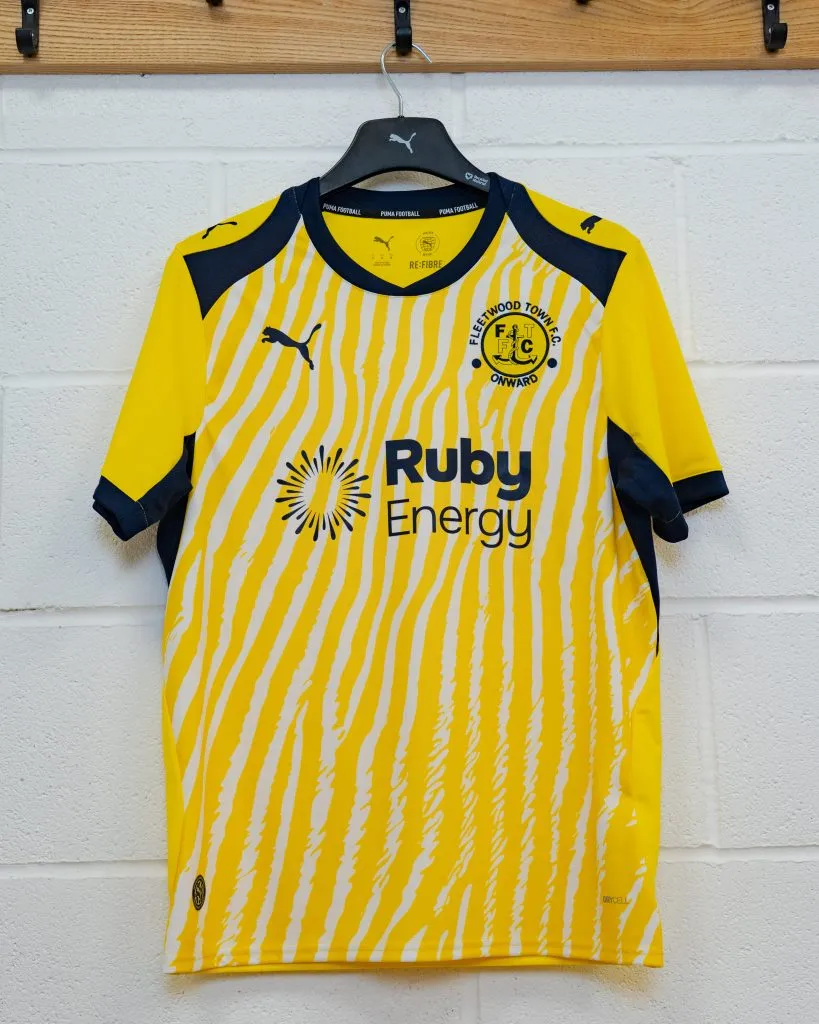 Fleetwood Town uitshirt 2026-2027