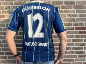 Spinrad in het blauw: FC Gütersloh thuisshirt 2026-2027