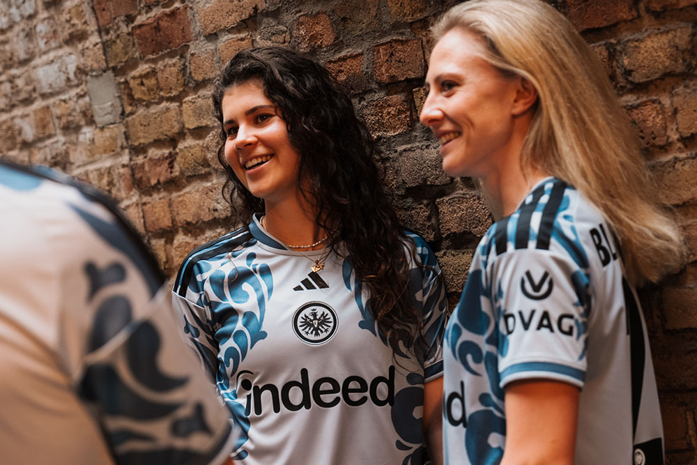 Eintracht Frankfurt derde shirt 2026-2027