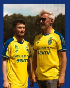 Autostiksels sieren FC Sochaux thuisshirt 2026-2027