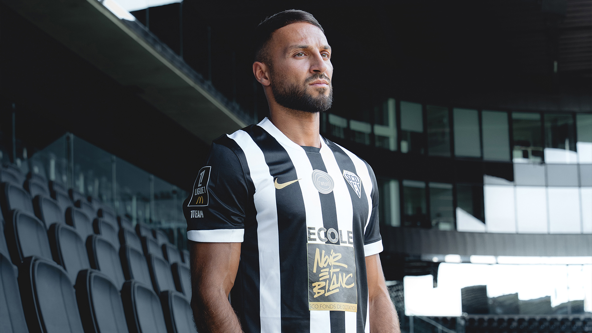 Angers thuisshirt 2026-2027