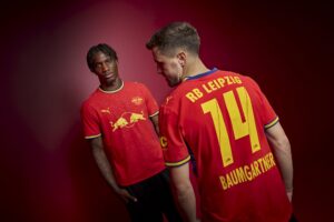 Zoek de lindebladeren in het RB Leipzig uitshirt 2026-2027