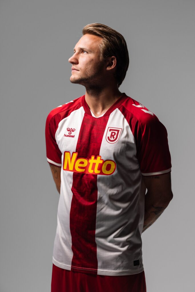 SSV Jahn Regensburg thuisshirt 2026-2027