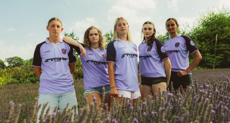 Sutton United derde shirt 2026-2027
