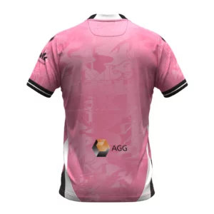 Roze verrassing: Mansfield Town derde shirt 2026-2027