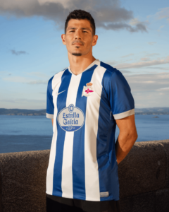 Nike debuteert op Deportivo La Coruña thuisshirt 2026-2027