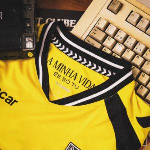 Terug naar 2000/01: Vitória SC derde shirt 2026-2027