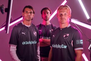 Neon en het logo uit 1987: Palermo derde shirt 2026-2027