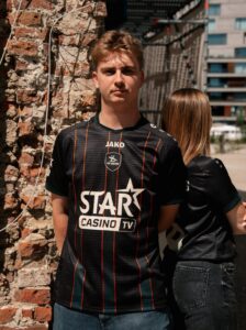 Fanshop opent verkoop OH Leuven uitshirt 2026-2027