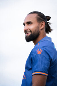 Kelme-deal bepaalt Brisbane Roar derde shirt 2026-2027