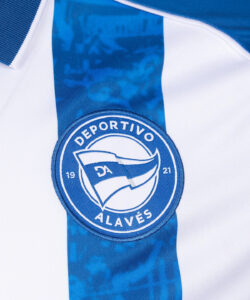 Calderón-fans in de strepen: Alavés thuisshirt 2026-2027