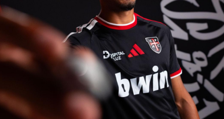 Casa Pia thuisshirt 2026-2027