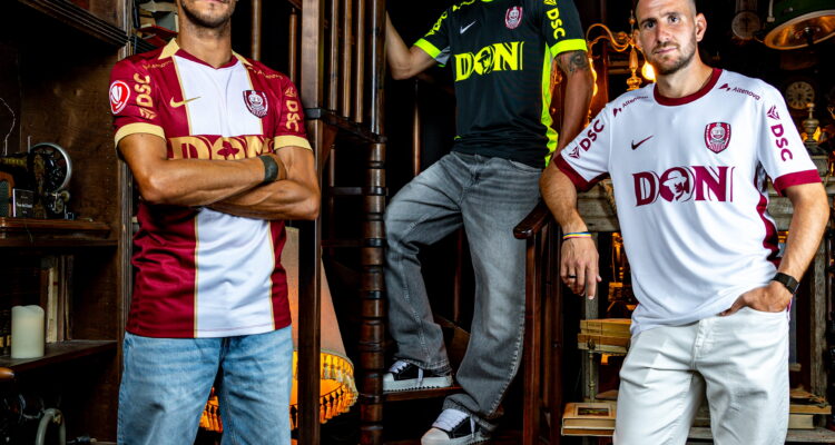 CFR Cluj thuisshirt 2026-2027