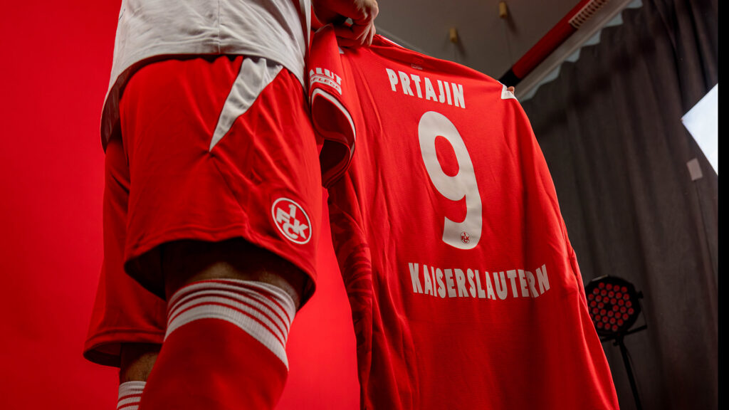 Kaiserslautern thuisshirt 2026-2027