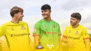 Doncaster Rovers pakt uit met renbaan in derde shirt 2026-2027