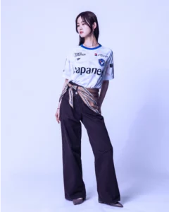 Drie culturen in V-Varen Nagasaki uitshirt 2026-2027