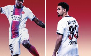 PSG Uitshirt 2026-2027: Krijtstrepen van Rood naar Marine